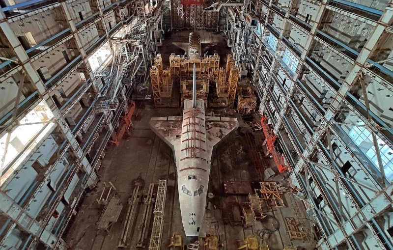 У НПО "Молния" нет планов по транспортировке "Бурана" в Россию