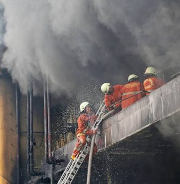 В Индонезии в результате пожара в тюрьме погибли 40 человек