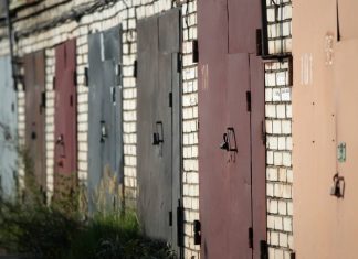 В России вступает в силу гаражная амнистия