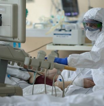 В России за сутки выявили 19 594 заразившихся коронавирусом. Это максимум с 26 августа