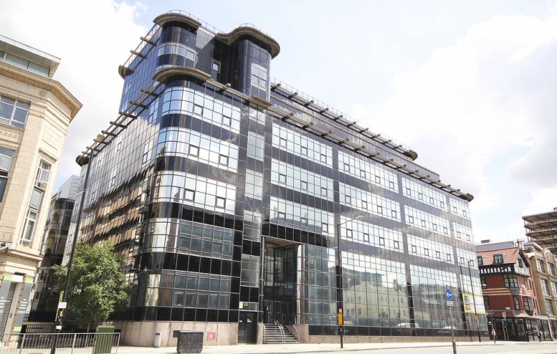 Daily Express извинилась за статью о "краже РФ формулы вакцины от коронавируса"