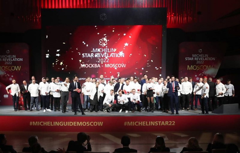 Девять московских ресторанов стали обладателями первых звезд "Мишлен" в России