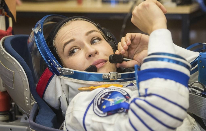 Экипаж с Пересильд перешел в корабль, на котором вернется на Землю