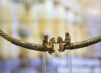 Голландский суд постановил, что скифское золото принадлежит Украине