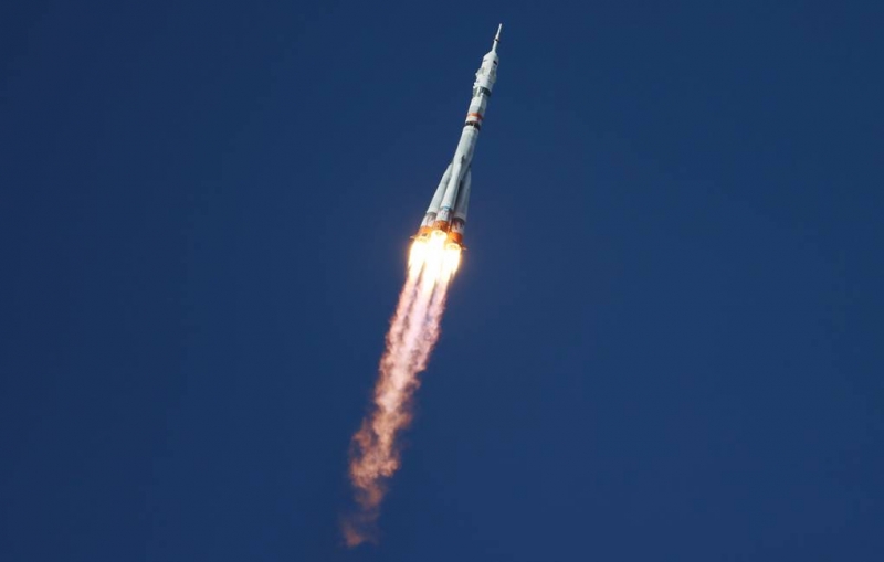 Корабль "Союз МС" с первым в истории киноэкипажем выведен на орбиту