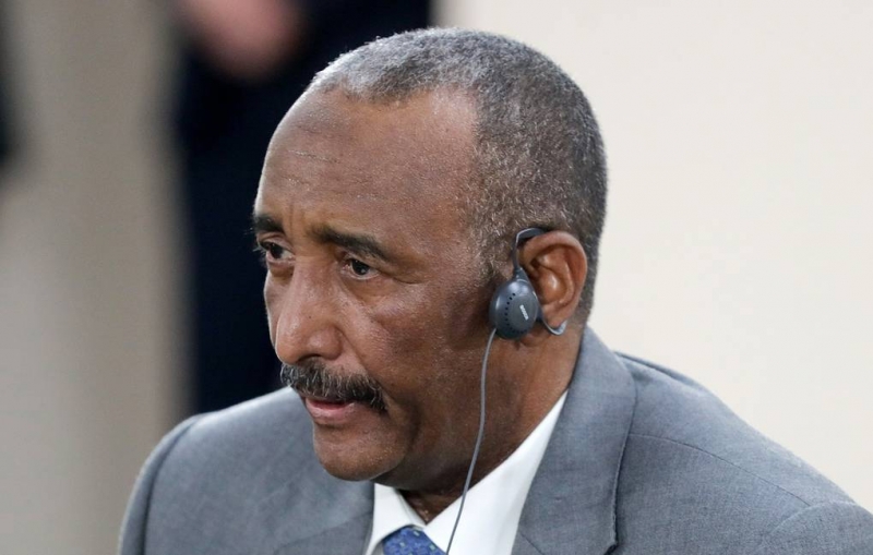 Лидер Судана объявил о введении ЧП и роспуске Суверенного совета и кабмина