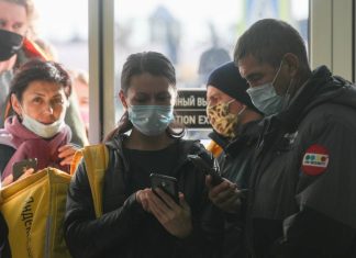 Минпромторг опроверг рассылку регионам рекомендаций по работе ретейла в нерабочие дни