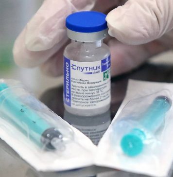Минздрав одобрил одновременное применение «Спутника Лайт» и вакцины против гриппа