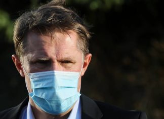 Мурашко: число делающих прививку от коронавируса выросло в четыре раза за полторы недели