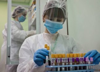 NYT: новые мутации коронавируса могут лучше передаваться по воздуху