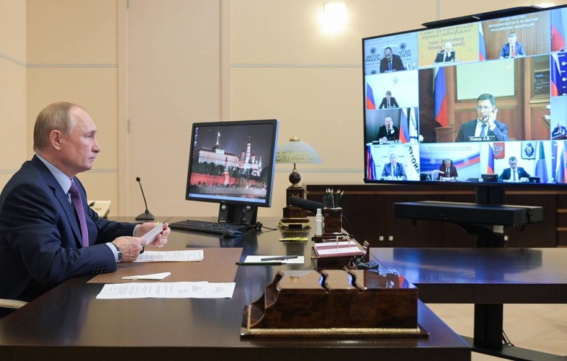 Помочь Европе, но не в ущерб себе. Что говорили о газовом кризисе на встрече у Путина