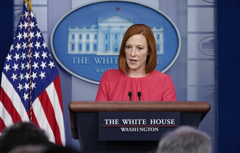 Псаки: США готовы работать с другими странами по вопросам вывоза людей из Афганистана

