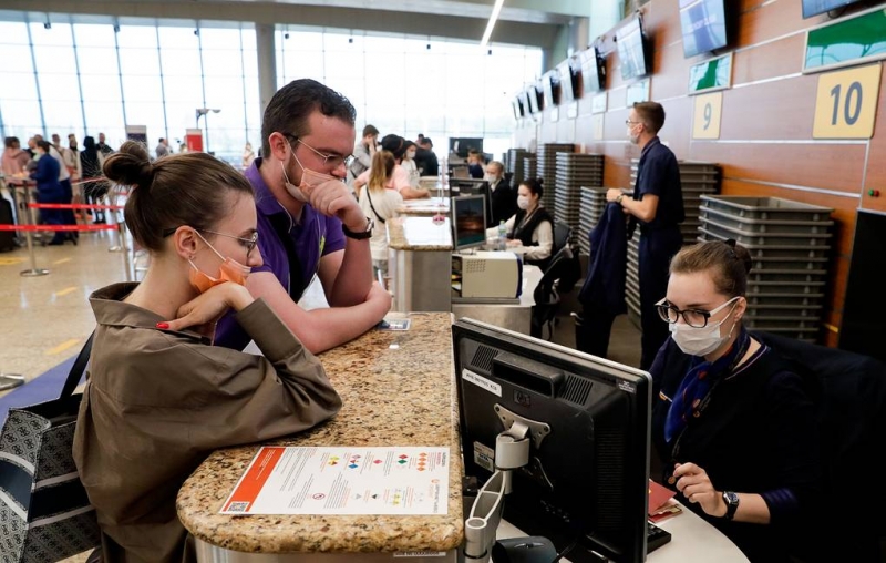 В одном из отелей Хургады отравились 10 российских туристов