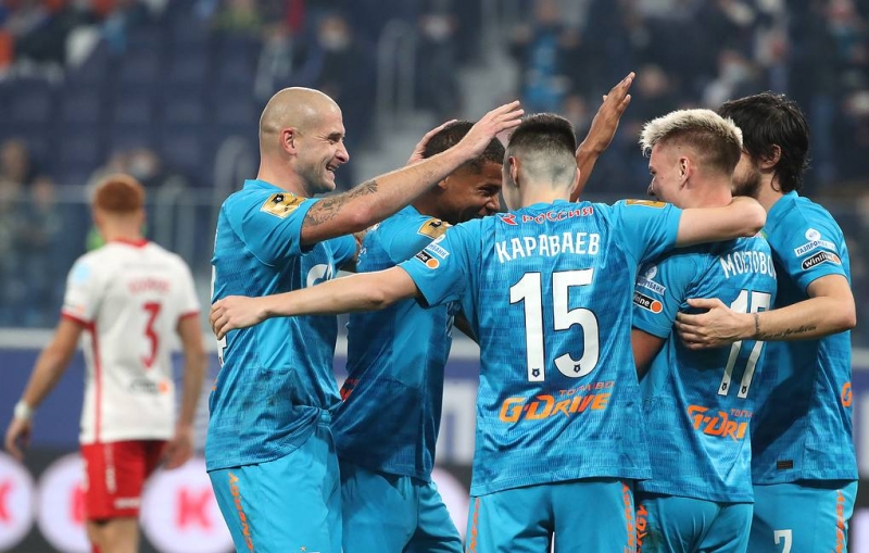 "Зенит" нанес "Спартаку" самое крупное поражение в истории чемпионата России по футболу