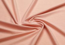 Что собой представляет трикотажная ткань