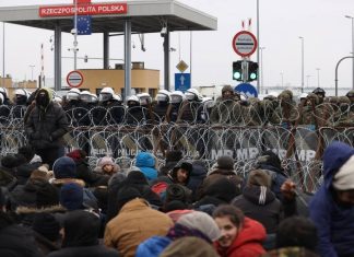 ЕС вводит новые санкции против Минска и готовится отбирать у него авиалайнеры