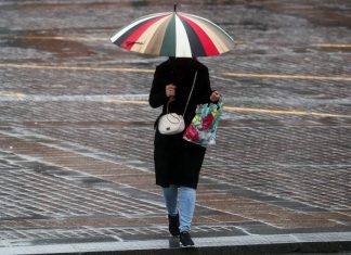 Гидрометцентр предупредил несколько регионов России о температурных аномалиях