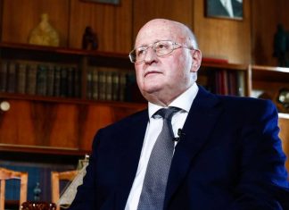 Гинцбург: побочных эффектов после применения назальной вакцины от COVID-19 не обнаружили