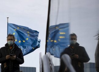 Источник: пятый пакет санкций ЕС против Минска не будет включать экономических мер