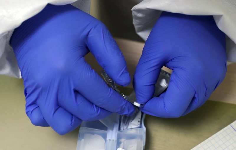 Pfizer заявила, что ее новое лекарство от COVID-19 снижает риск госпитализации на 89%