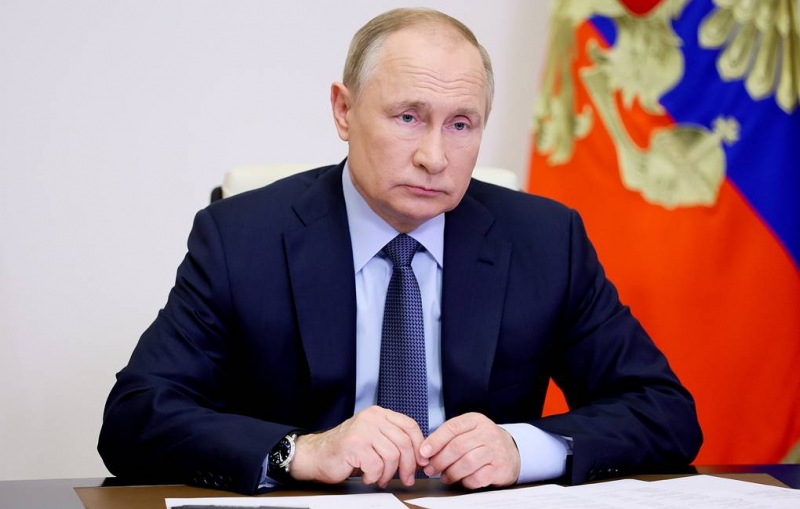 Президент внес поправки о повышении МРОТ и прожиточного минимума в Госдуму