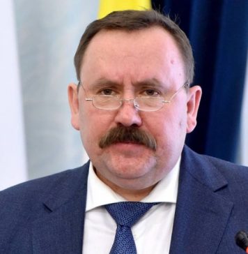 Путин снял Калашникова с поста главы ФСИН. Его место занял Аркадий Гостев