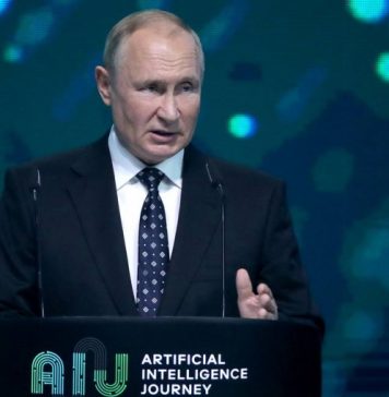 Путин заявил, что искусственный интеллект не должен работать во вред человеку