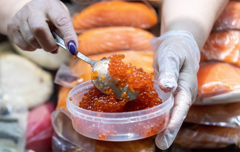 РБК: стоимость красной икры достигла исторического максимума