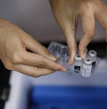 СМИ: в США одобрили применение вакцины Pfizer для детей от пяти до 11 лет