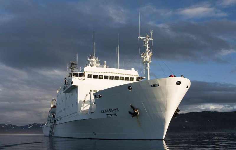 В Дании задержали российское исследовательское судно "Академик Иоффе"