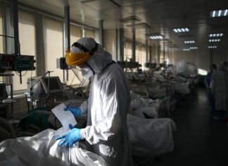 В России выявили 39 165 новых заразившихся коронавирусом за сутки