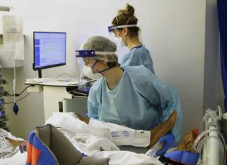 Великобритания ввела обязательный ПЦР-тест и самоизоляцию для всех въезжающих в страну