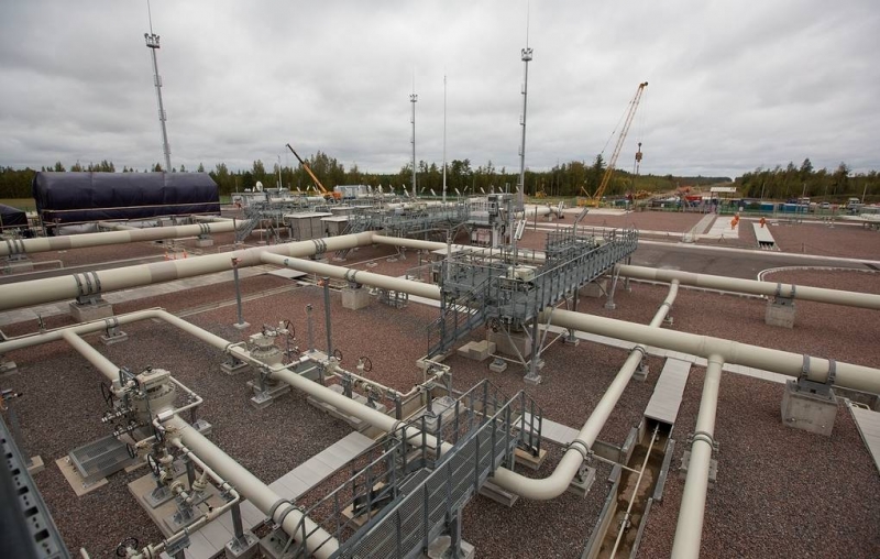 Власти ФРГ просят Конгресс США не вводить санкции против "Северного потока - 2"

