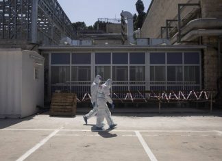 Власти Израиля объявили о закрытии границ на 14 дней из-за штамма «омикрон»