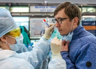 Всех пациентов с признаками ОРВИ будут проверять на COVID-19