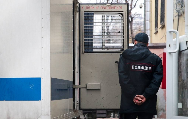 Задержаны трое помогавших Навальному получать данные частных лиц для расследований

