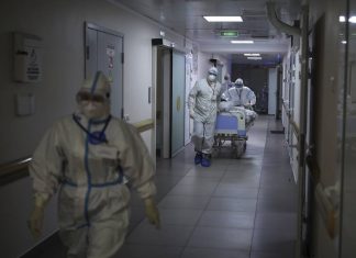 ABC: в США зафиксировали первую смерть от омикрон-штамма коронавируса