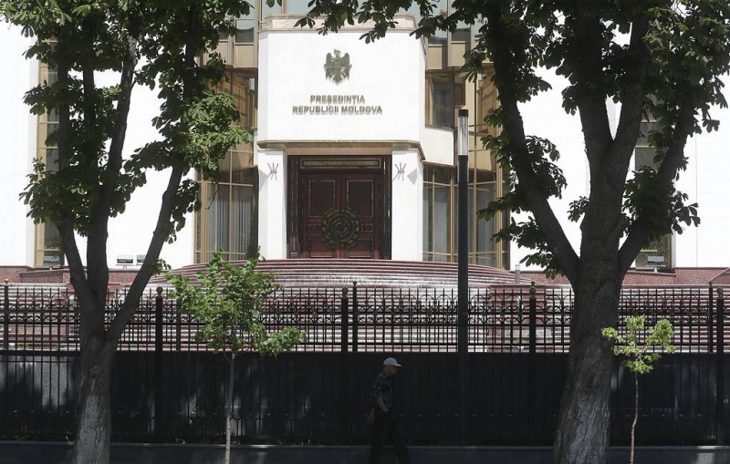 Администрация главы Молдавии заявила, что не имеет отношения к призывам выслать посла РФ