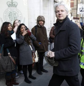 Британский суд разрешил экстрадицию Джулиана Ассанжа в США