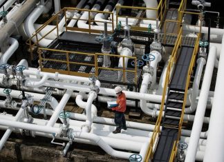 Цена газа в Европе впервые с начала октября превысила $1800 за 1 тыс. кубометров