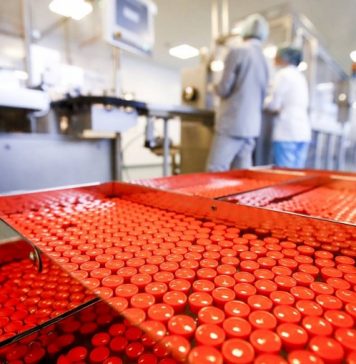 Минздрав зарегистрировал препарат от коронавируса «Мир-19»