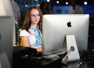 На «Госуслугах» с 2022 года станут доступны еще более 100 региональных сервисов