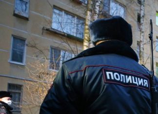 Полиция Петербурга задержала мужчину, облившего кислотой свою бывшую девушку