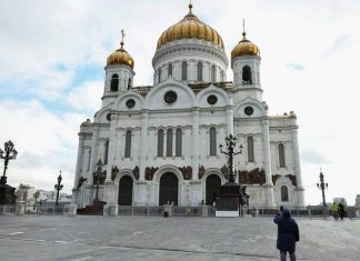 Православные христиане отмечают Введение во храм Богородицы