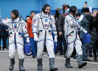 «Союз МС-20» с космонавтом и двумя японскими туристами приземлился в Казахстане