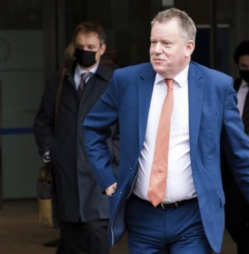 Спецпредставитель премьера Британии по Brexit покинул пост из-за разногласий с Джонсоном