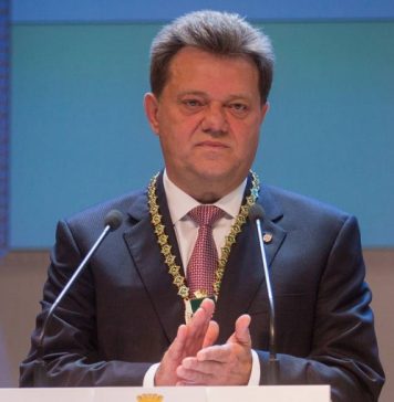 Суд приговорил мэра Томска Ивана Кляйна к двум годам колонии