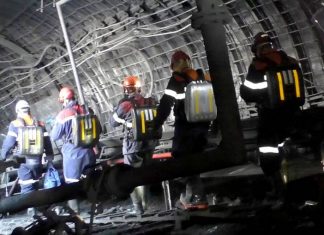 Тела еще двух шахтеров подняли из шахты «Листвяжная»