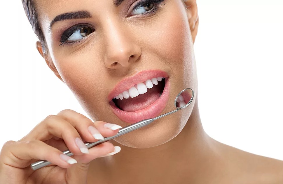 Когда необходима установка коронки