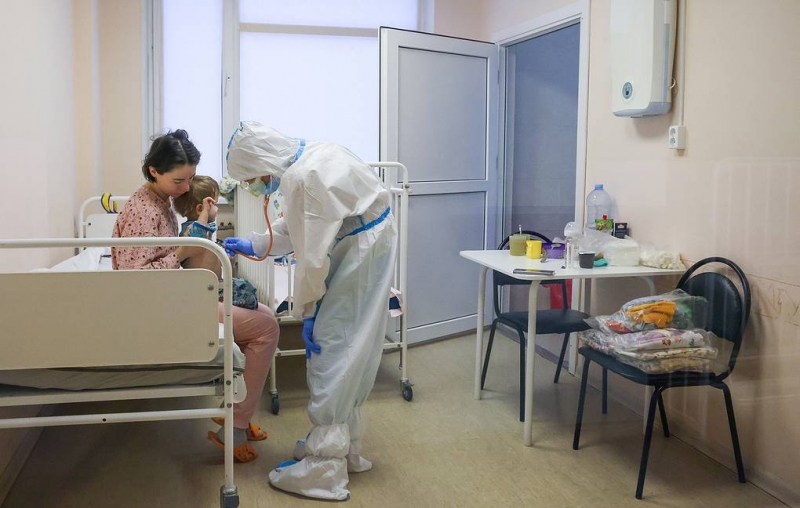 Число больничных коек для лечения детей с ковидом в Москве увеличат почти до 1,3 тыс.

